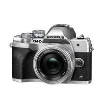 Olympus E-M10IV 1442EZ KIT ezüst/ezüst