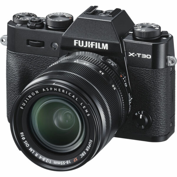 Fujifilm X-T30 + XF 18-55mm F/2,8-4 R LM OIS - Fekete