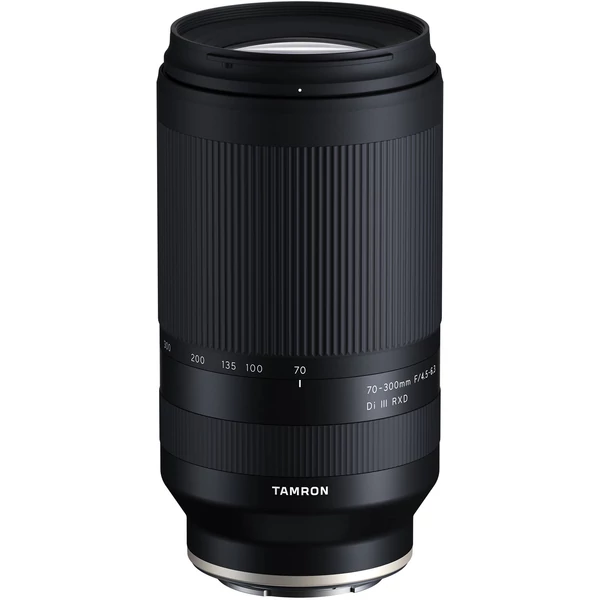 Tamron 70-300mm f/4.5-6.3 Di III RXD Objektív (SONY E)