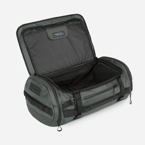 Wandrd Hexad Carryall 40L Duffel ZÖLD