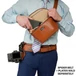 Kép 12/13 - SpiderPro Leather Sling Pouch - Barna