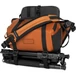 Kép 5/7 - Wandrd ROGUE Sling V2 6L - Sedona Narancs színű