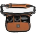 Kép 6/9 - Wandrd ROGUE Sling V2 9L - Sedona Narancs színű