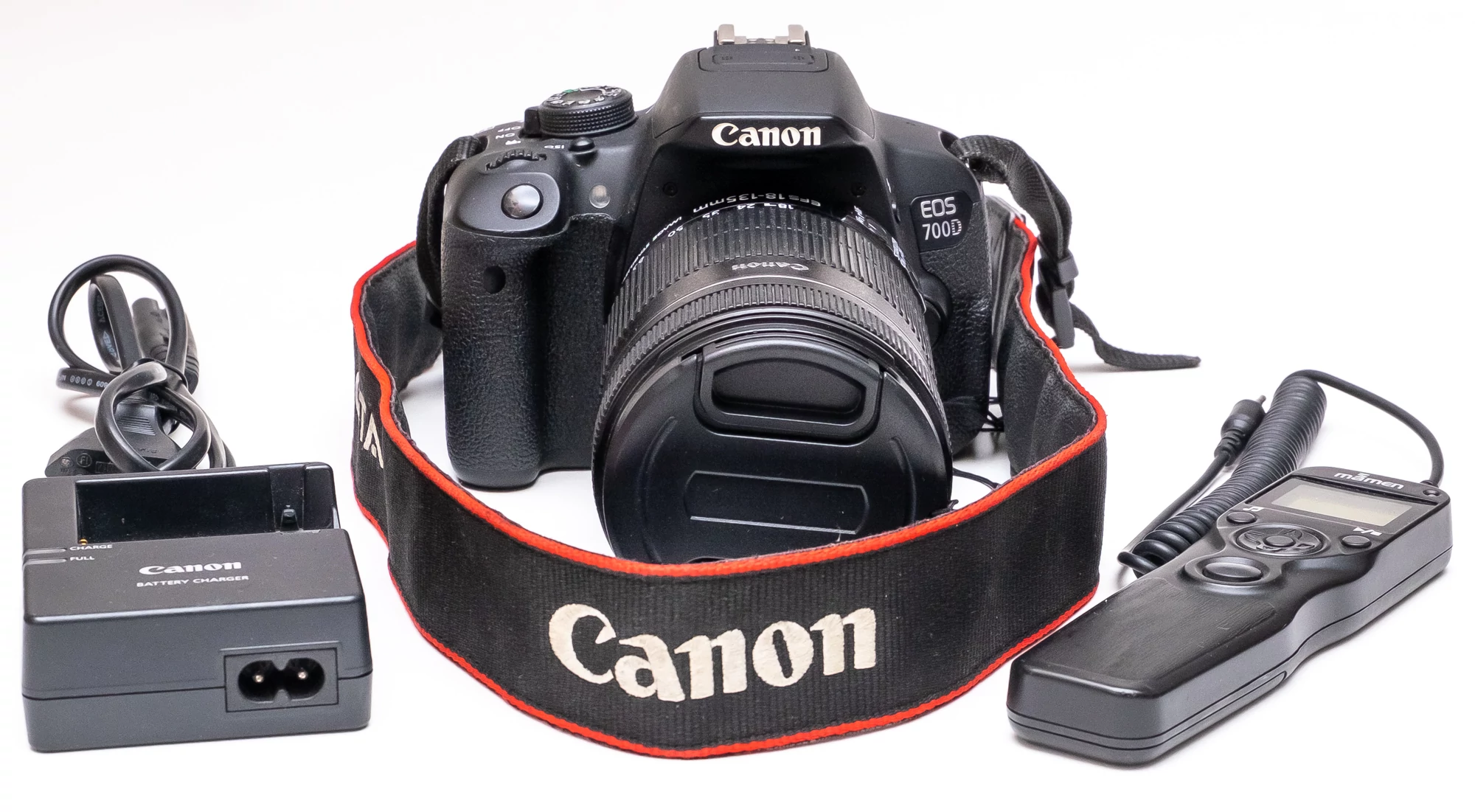 Canon EOS 700D + EF-S 18-135mm F/3.5-5.6 IS Használt