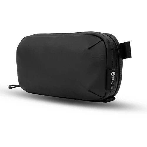 Wandrd Tech Bag Small v2 - Fekete